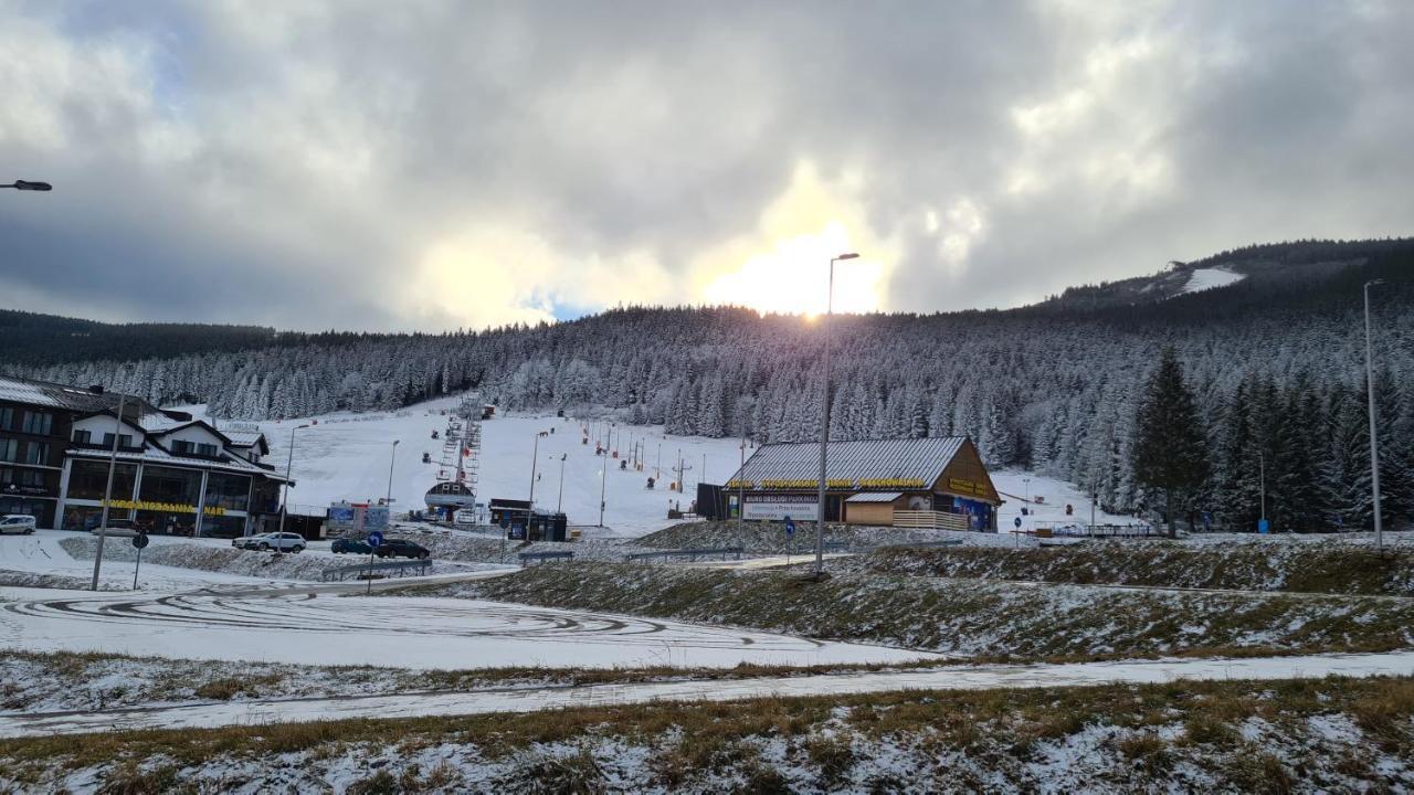 Aparthotel Apartamenty Czarna Gora 340 Sienna  Esterno foto