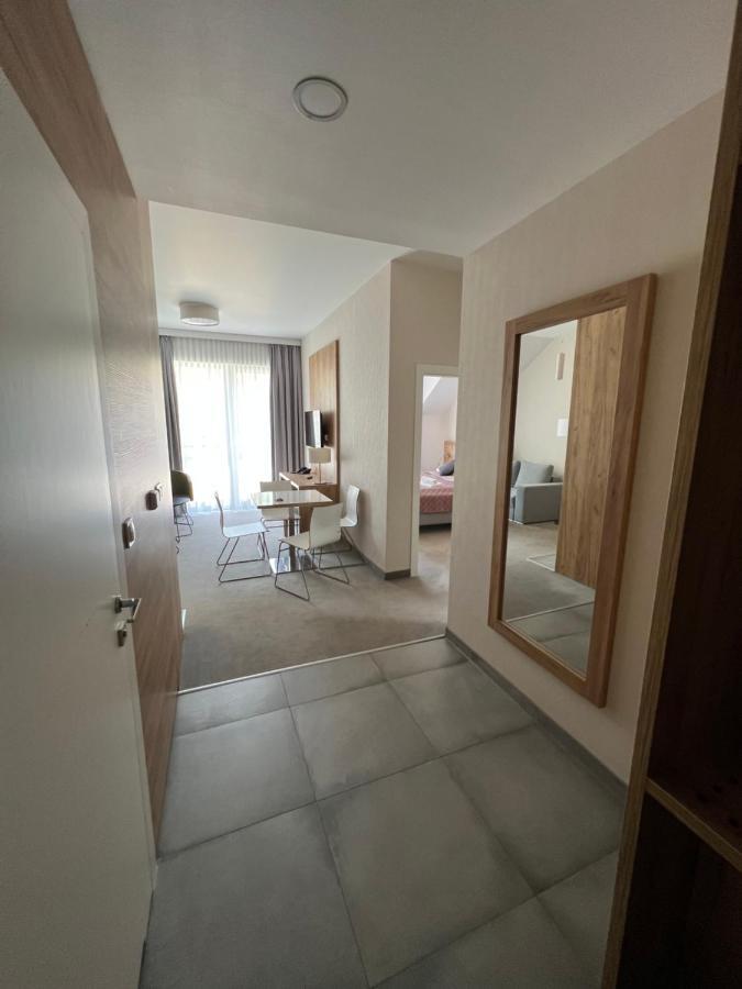 Aparthotel Apartamenty Czarna Gora 340 Sienna  Esterno foto